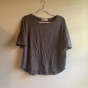 Women’s Pants Store dark gray shirt sleeve shirt